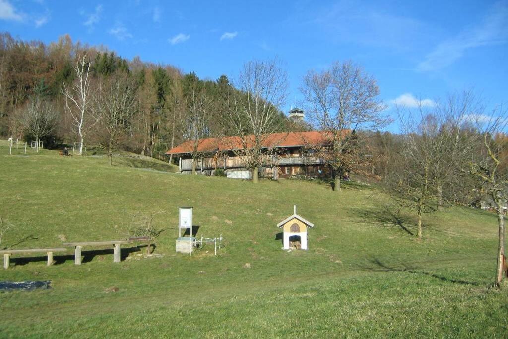 Sehr Schoene Ferienwohnung In Ebersberg Bei Muenchen Exterior photo